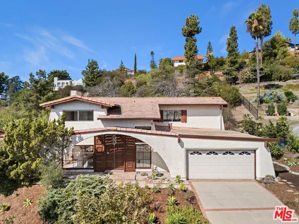 2537 Cordelia Rd, Los Angeles, CA 90049