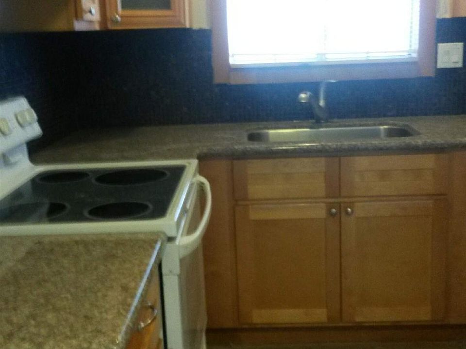 1st image of 1505 Mount Pleasant Dr