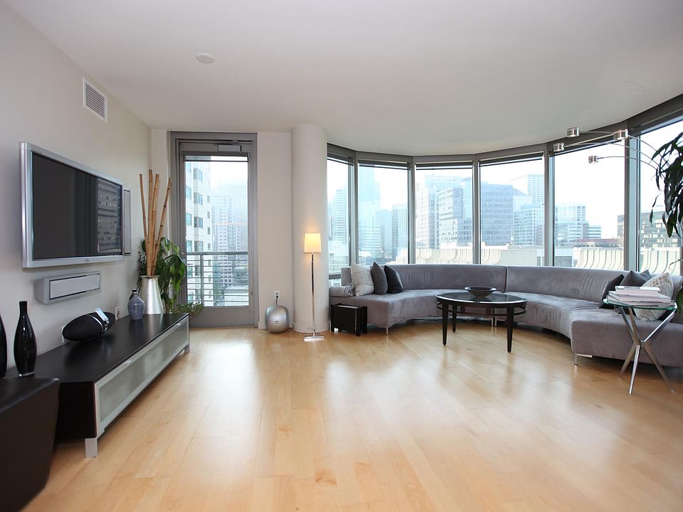 1st image of 355 1st St Unit S1202