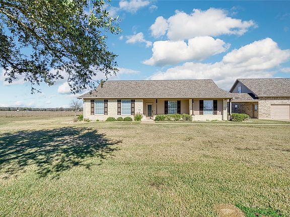 4th image of 4150 Wagonwheel Rd