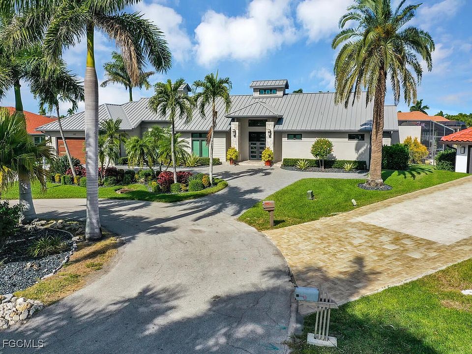 1st image of 1407 SW 53rd Ter