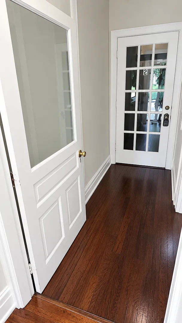 504 West King Street — Photo 3