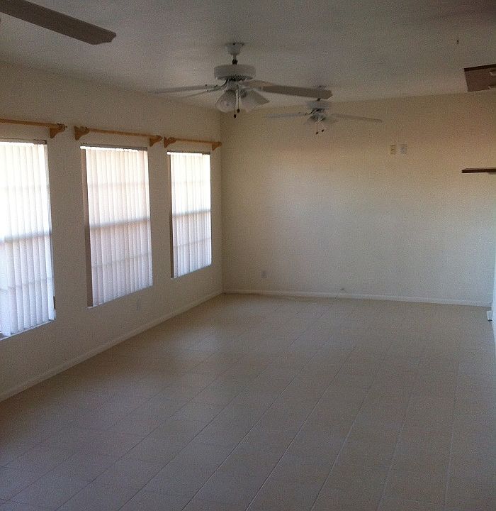 2nd image of 4880 Tierra Verde St