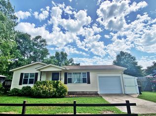 207 Northside Ct, Tahlequah, OK 74464