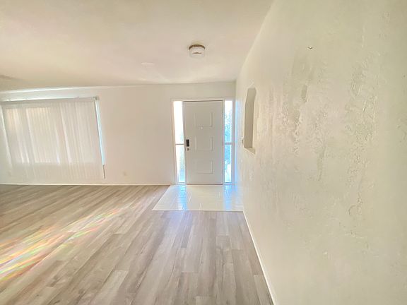Renovated interiors, premium vinyl floors give freshness and clean ambients