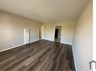 4162 Somerset Dr APT 6, Los Angeles, CA 90008