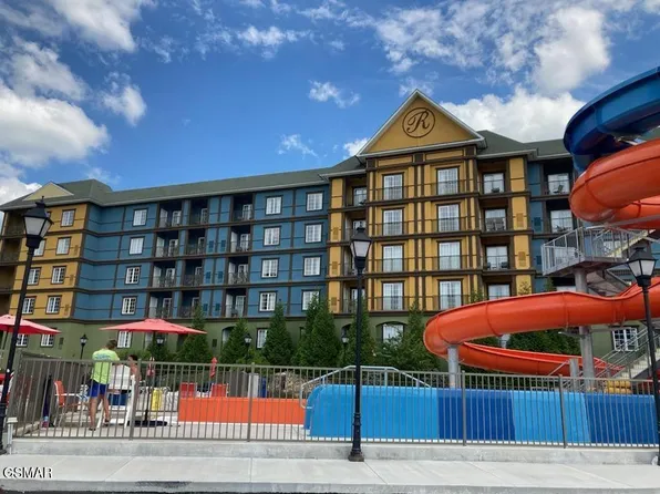 225 Collier Dr #1421, Sevierville, TN 37862
