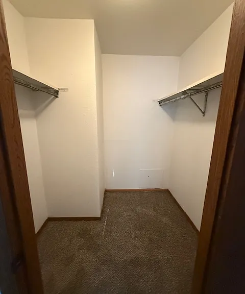 Lakewood Apartments — Photo 7