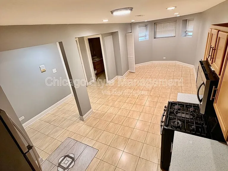 6605 S Kimbark Ave #G — Photo 2