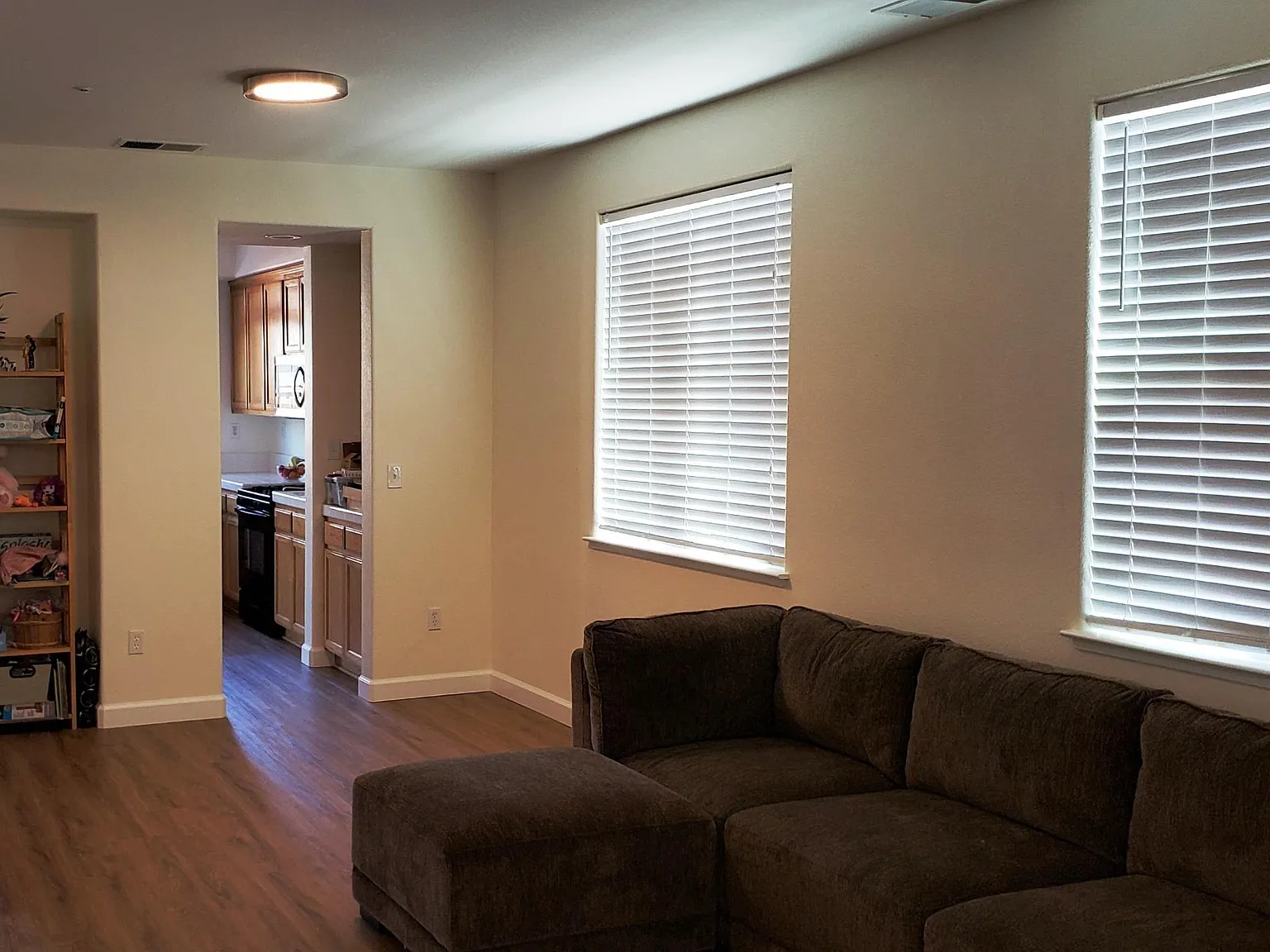 5 bed, 3.0 bath, 2524 sqft, $3,850 — Photo 3