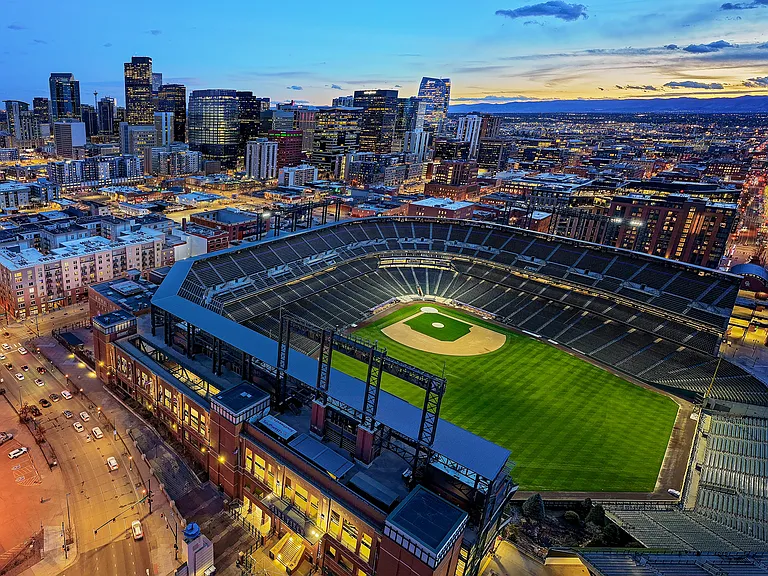 Stunning Denver location and views