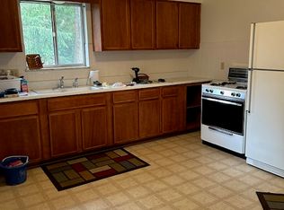 1072 Independence Ave, Akron, OH 44310