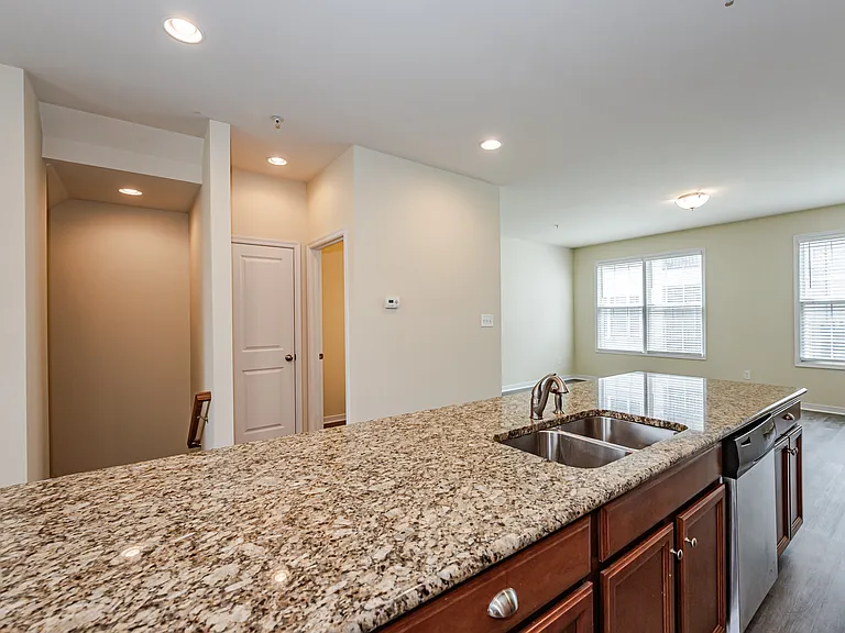 3927 Liesfeld Pl — Photo 10