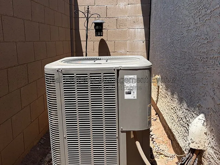 5731 W Encinas Ln — Photo 36