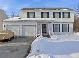 3417 Dewberry Ln, Macedon, NY 14502