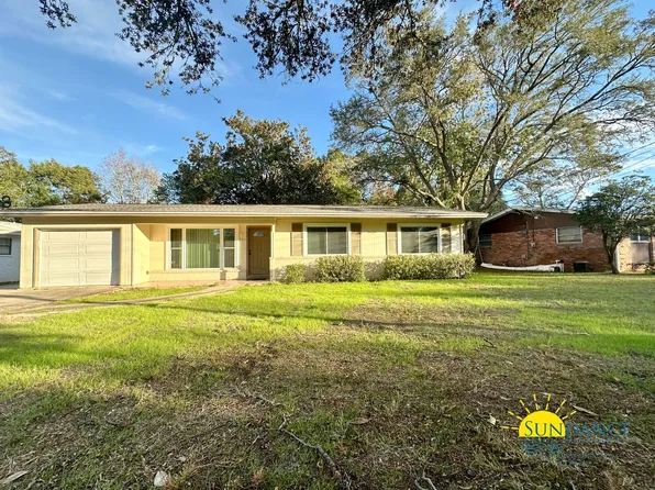 125 Fulmar Cir, Fort Walton Beach, FL 32548