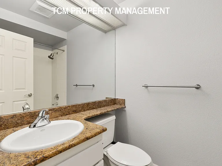 410 2nd Ave S #212 — Photo 8