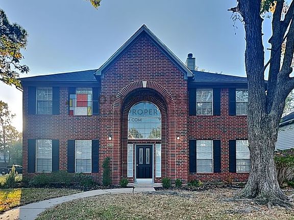 2nd image of 14303 Cypress Falls Dr
