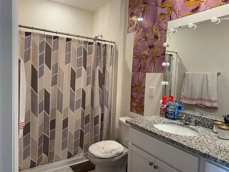 1217 Balsam Dr — Photo 8