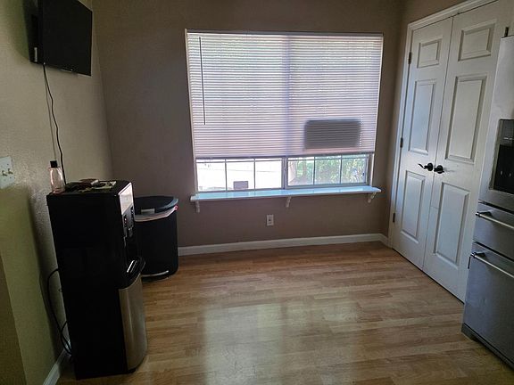 3rd image of 3420 Friar Tuck Way