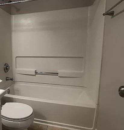 3rd image of 9531 University Terrace Dr Floor 2