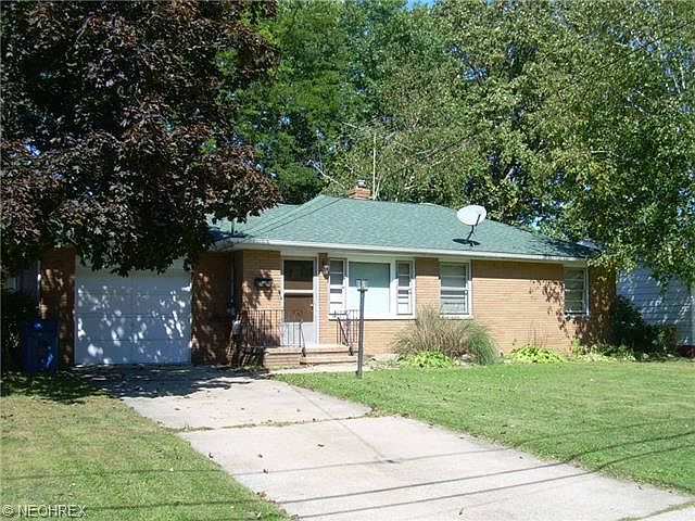 1st image of 579 E Cassell Ave