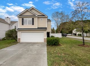 9800 Treymore Dr, Raleigh, NC 27617