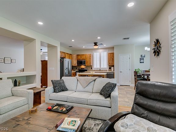 5th image of 491 Eagle Vista Dr