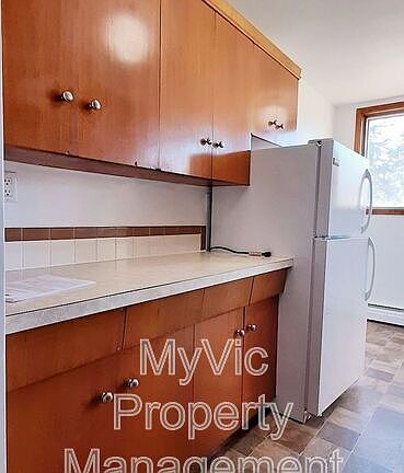 3rd image of 5104 94b Ave NW