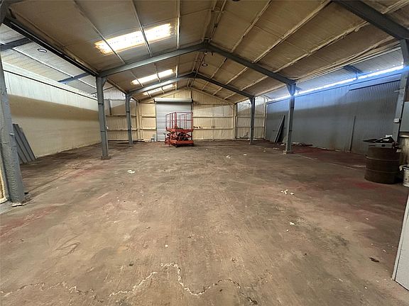 3rd image of 6936 Lozier St