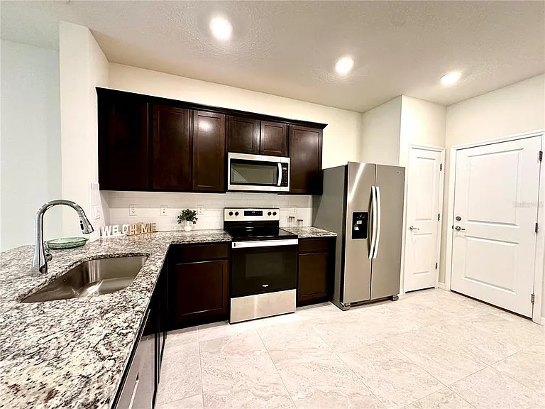 4574 Cypress Cay Way — Photo 5