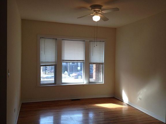 4th image of 2105 N Kimball Ave #1