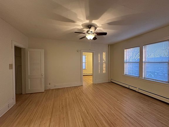 2nd image of 2121 Hennepin Ave S #301