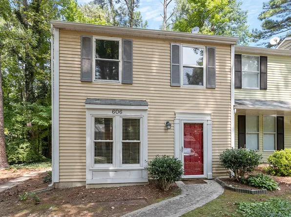 606 Middleton Ave, Cary, NC 27513