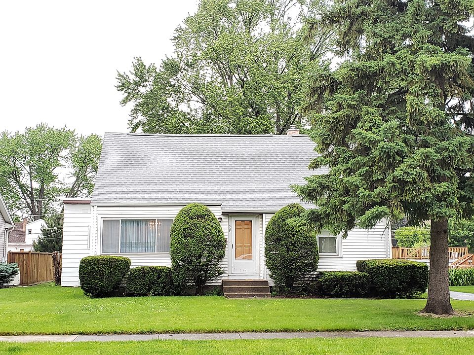 1st image of 332 E Lyndale Ave