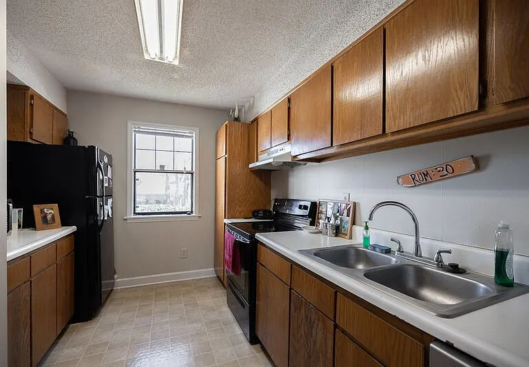 290 Appleby Dr #153 — Photo 6