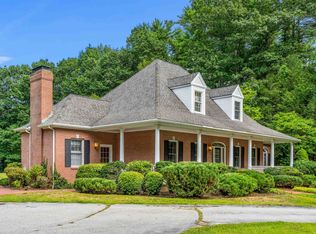 106 Mill Rd, North Hampton, NH 03862