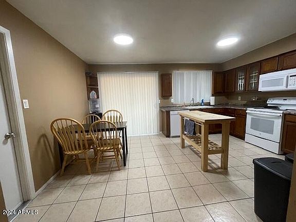 5th image of 3245 W CHARLESTON Avenue