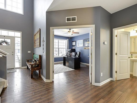 4th image of 15789 Fair Hill Way