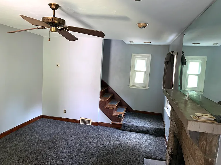 1015 Willow Dr — Photo 16
