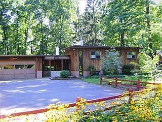 5th image of 6358 Riverdale Dr