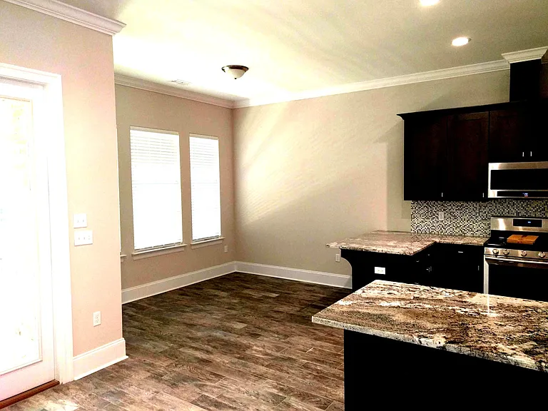 1829 Ashley Hall Way — Photo 14