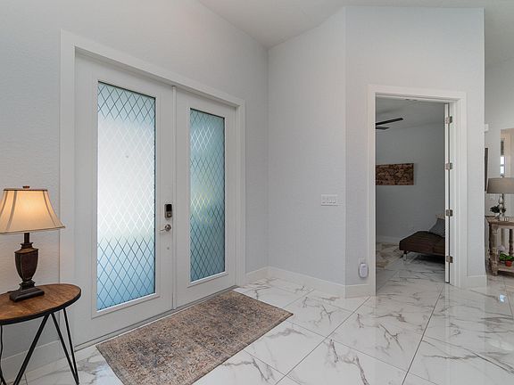 3rd image of 3023 SW 24th Ave