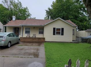 4227 N Virginia Ave, Kansas City, MO 64116