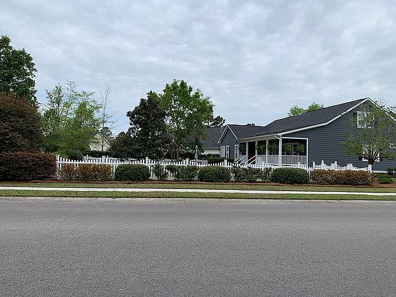 2nd image of 1101 Willow Pond Ln