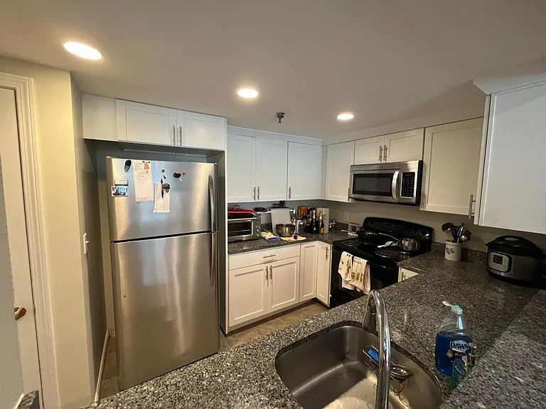 189 Richdale Ave — Photo 6