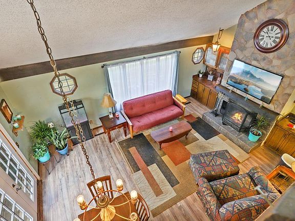 3rd image of 25236 Kettle River Blvd