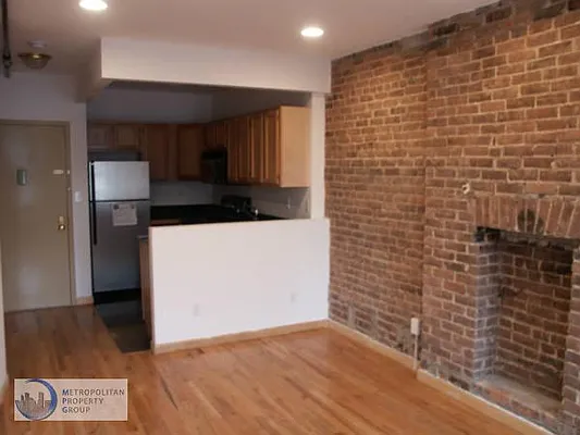 Rented by Metropolitan Property Group | media 55