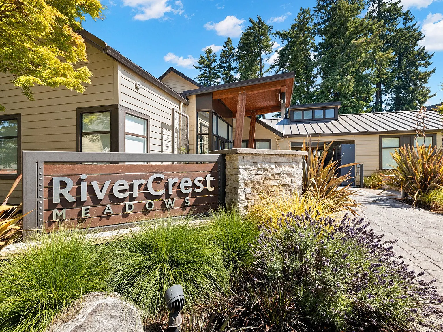 Rivercrest Meadows — Photo 4