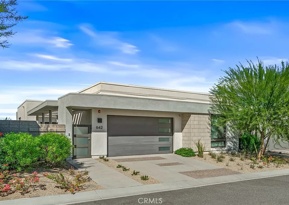 642 Fountain Dr